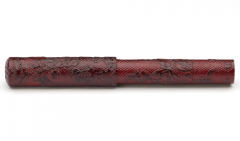 Pontifex Maximus Lace Negoro Red Usu 2025 N°4 * Philosophical Instruments