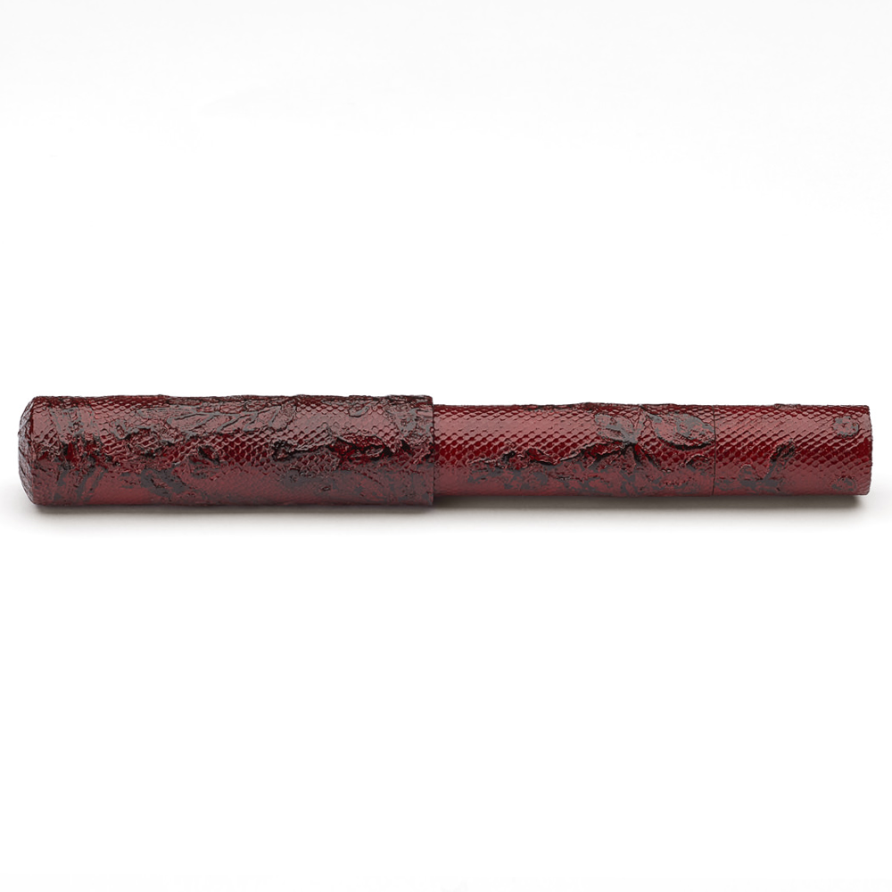 Pontifex Maximus Lace Negoro Red Usu 2025 N°4 * Philosophical Instruments