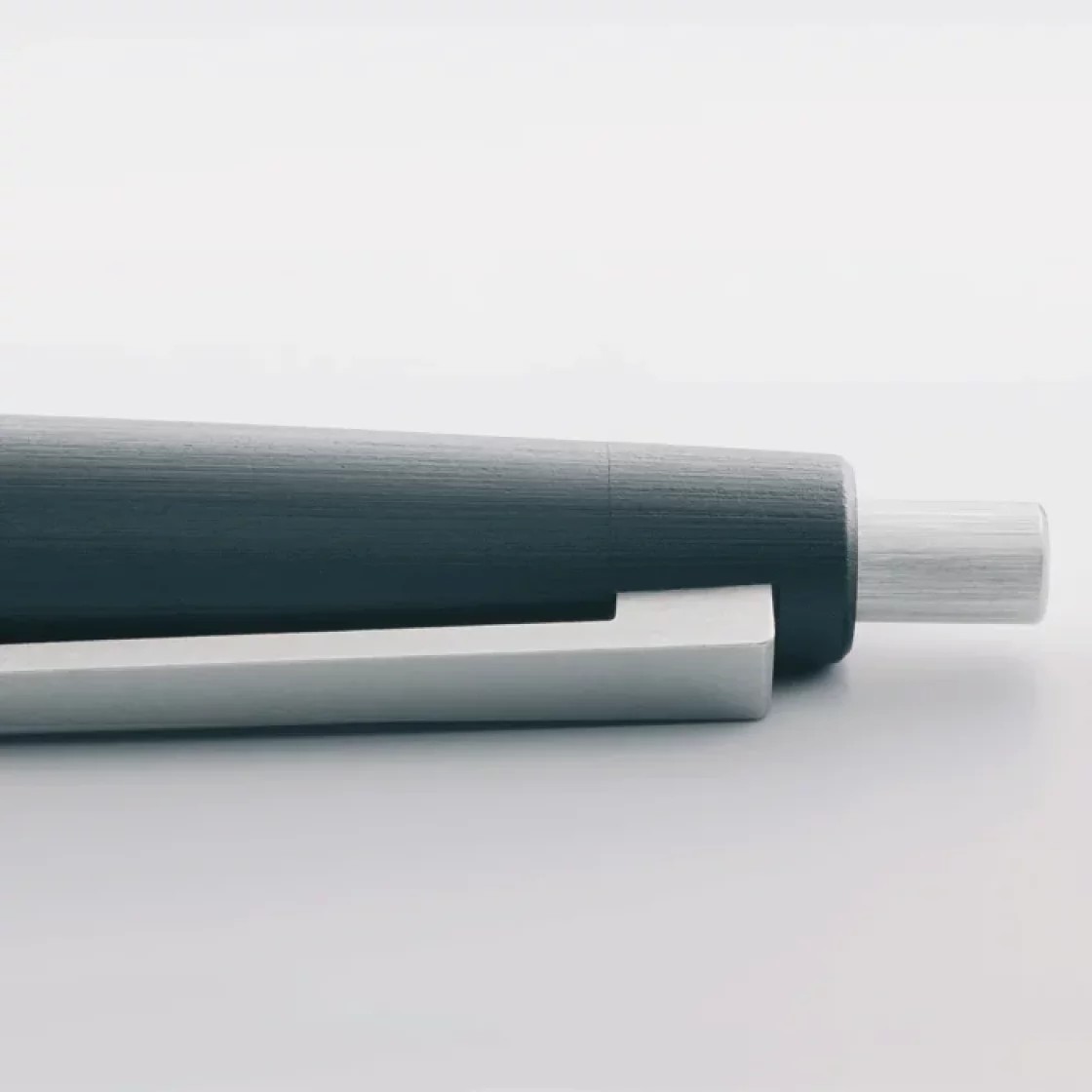 2000 ballpoint * Lamy