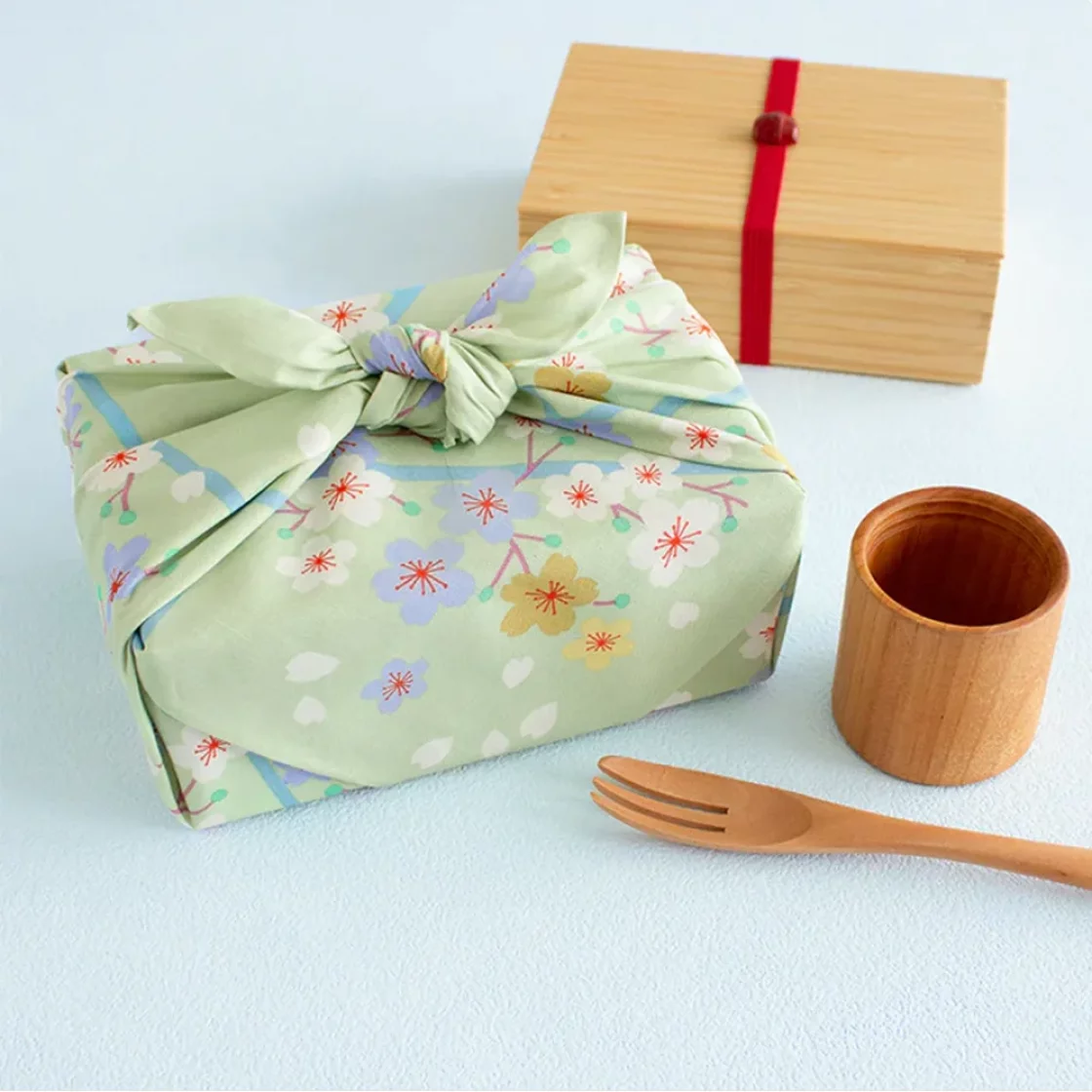 24. Hime Cherry Blossom Green 50 * Musubi