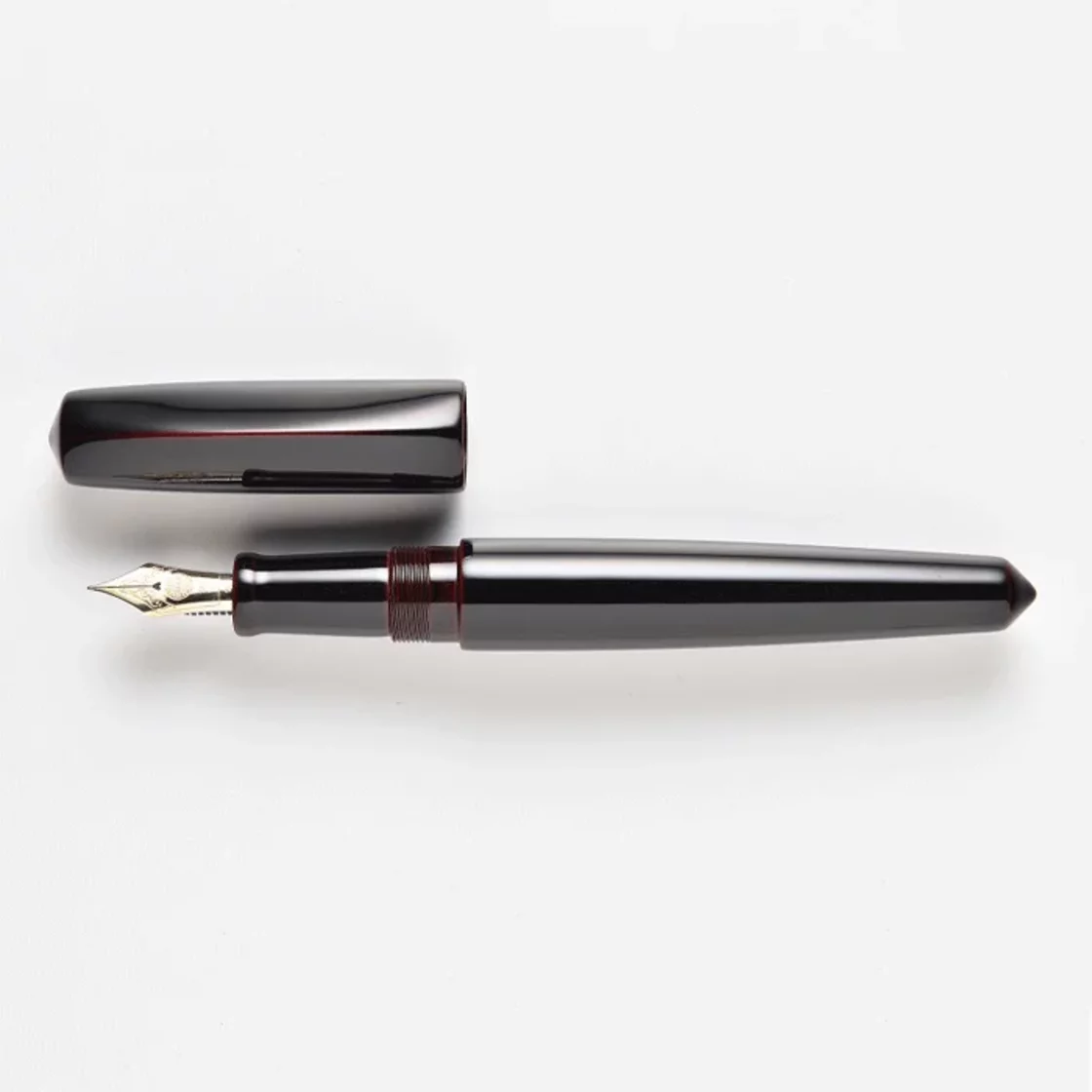 DFI. Dorsal Fin I Kuro-tamenuri fountain pen * Nakaya pre-loved