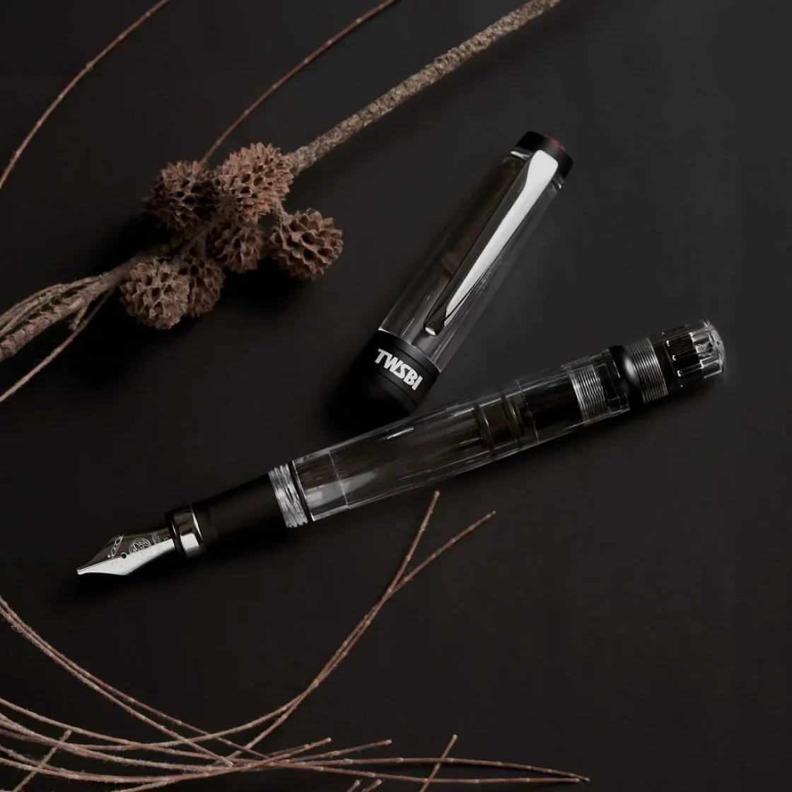 Diamond 580 AL R Fountain Pen Black * TWSBI