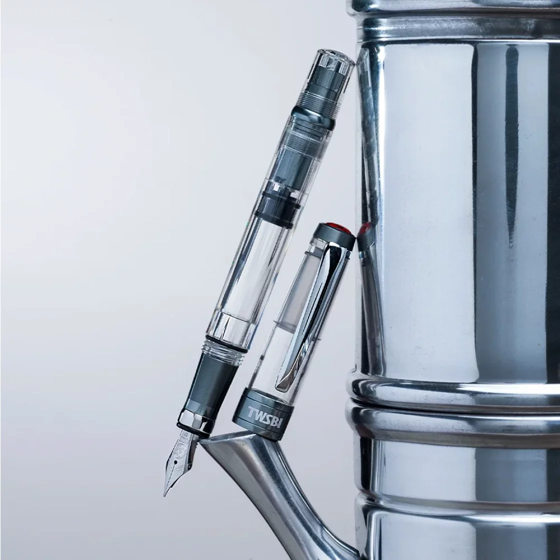 Diamond 580 AL R Fountain Pen Nickel Gray * TWSBI