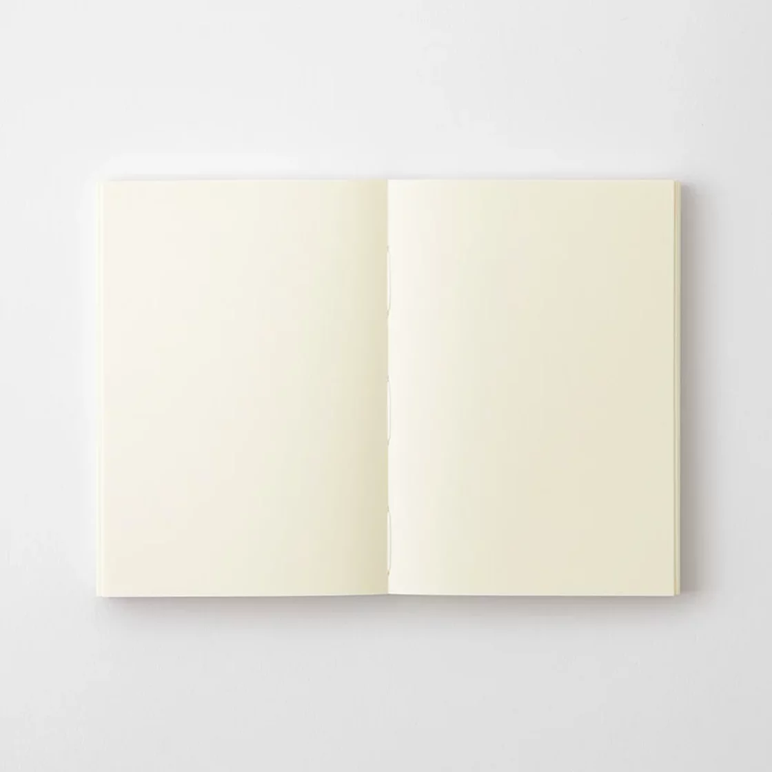 MD notebook A7 Plain * Midori