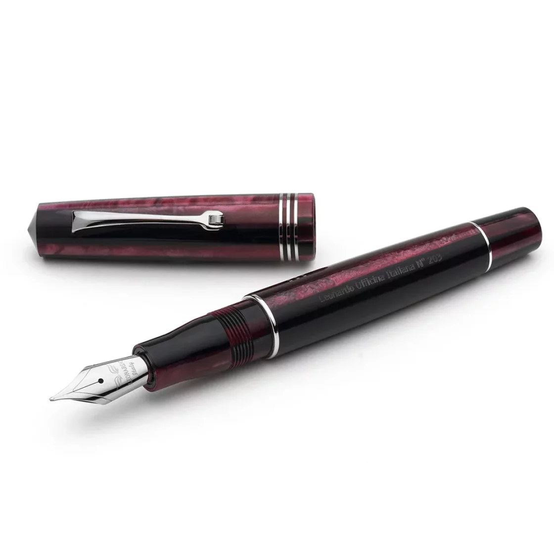 Momento Zero Prune Spagetti RT fountain pen * Leonardo