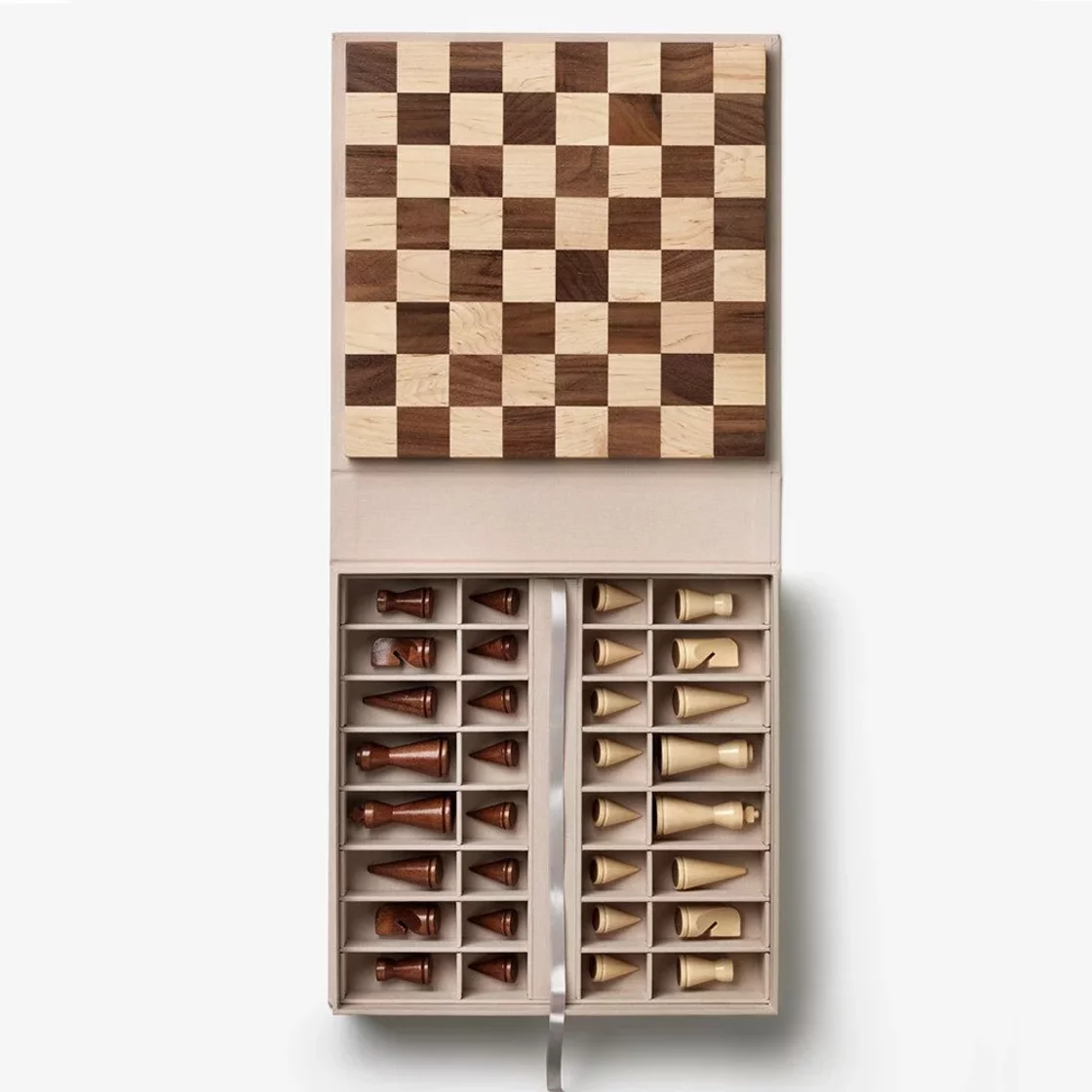 The Minimalist, Wood Chess, Board Game * Printworks
