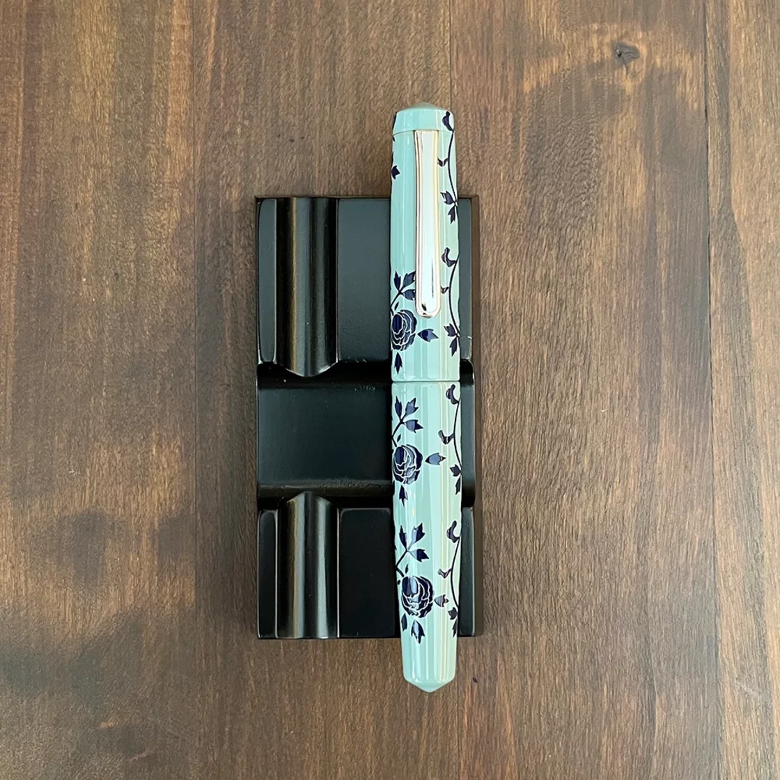WPic. Ama Iro Blue Roses II Writer Piccolo Fountain Pen * Nakaya